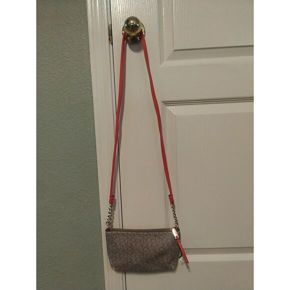 Calvin Klein Crossbody Monogram Logo Women’s Crossbody Bag Beige & Orange EUC - Picture 5 of 14